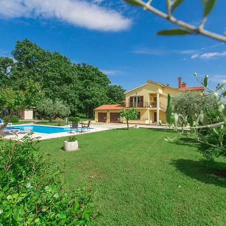 Apartment Adelia 1 Porec