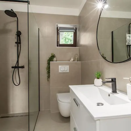 Apartment Adelia 1