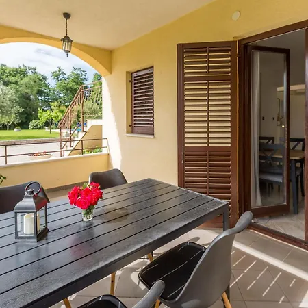 Apartment Adelia 1 Porec